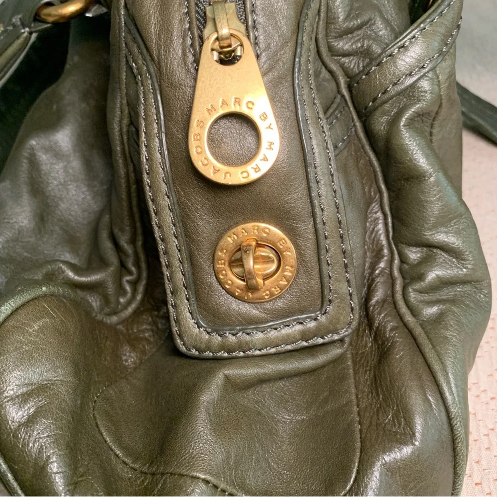 Marc By Marc Jacobs Green Satchel with Metallic Hardware - Picture 10 of 16